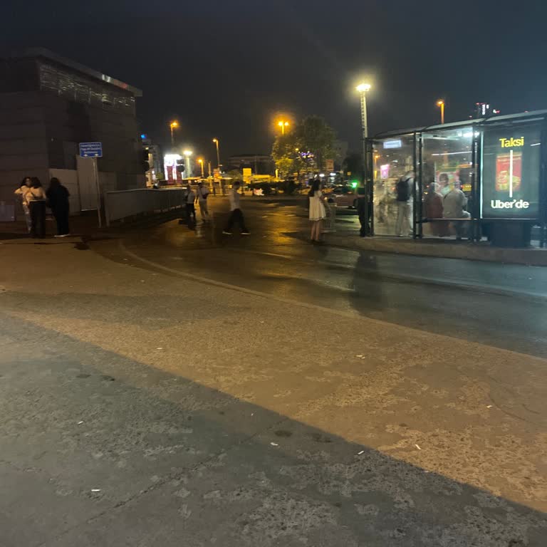 İstanbul Havalimanı’na Ulaşımda M11 Metro Seferi Olmadığı İçin Ciddi Mağduriyet