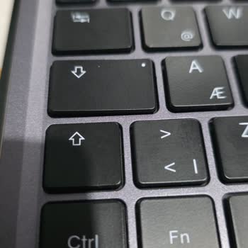 Güç Kablosu Sürekli Çıkması Ve Adaptörün Erimesi Nedeniyle Cihaz Kullanılamaz