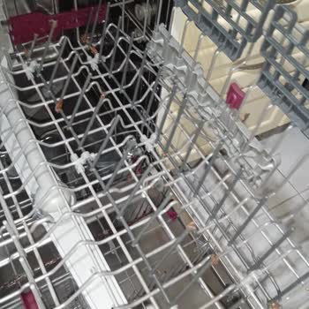 Arçelik 6343 Bulaşık Makinesinde Sepet Paslanması Ve Yüksek Ücret Talebi