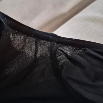 Decathlon Mayosunda Beklenmeyen İncelme Ve Şekil Bozulması