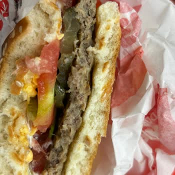 Burgerde Kıl Çıktı Hijyen Endişesi Ve Personel İlgisizliği