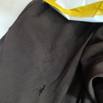 By Aybüke Ürün Hem Yırtık Çıktı Hem De Sitedeki Görsellerle Hiçbir Şekilde Uyuşmuyor