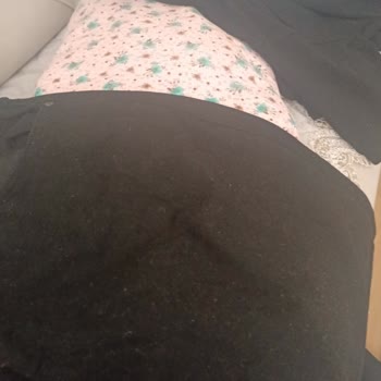 Az Kullanımda Pantolon Tüy Toplaması Ve Kalite Sorunu