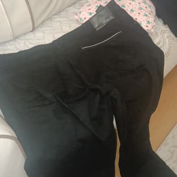 Az Kullanımda Pantolon Tüy Toplaması Ve Kalite Sorunu