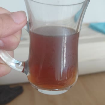 Lipton Altın Harman Demlik Çayda Bulanık Çamur Görünümü Ve Poşet Delinmesi