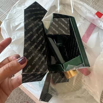 Kırık Ve Sızan Parfüm Teslimatı İçin İade Veya Ücretsiz Yeniden Gönderim Talebi