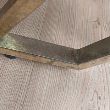 Garanti Kapsamındaki Kusurlu Yemek Masası Takımı İçin Hızlı İade Ve Değişim Talebi