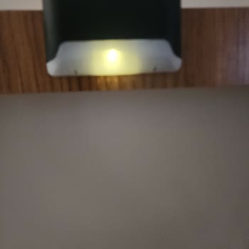Reklamda Yeşil LED Söylendi, Renksiz Ürün Gönderildi Ve İletişim Cevapsız