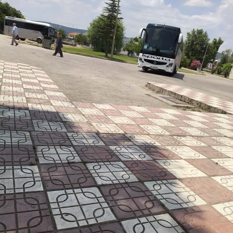 İsparta Turizm'in Yarım Saat Gecikmesi Ve Cevapsız Tutumu