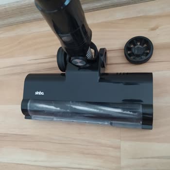 Sinbo Dikey Süpürge Sol Tekerlek Kırıldı Yetkili Servis Yanıt Vermiyor