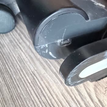 Philips Dikey 6000 Süpürge Parça Kırılmaları Ve Ücretsiz Değişim Talebi