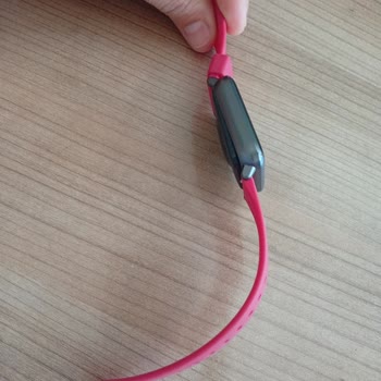 Pil Şişmesi Nedeniyle Saat Kullanılamaz, Mağaza Çözüm Sunmadı