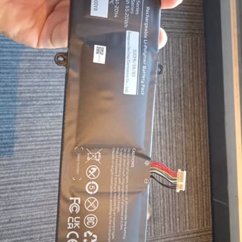 Monster Notebook Bataryası Şişti, Değişim İçin Uzun Bekleme