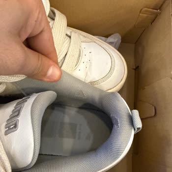Deichmann'da Puma Ayakkabısının Erken Yırtılması Ve Mağaza İlgisizliği