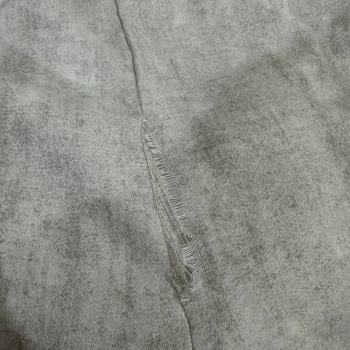 İlk Yıkamada Kıyafetin Arka Kısmının Ayrılması Ve İade Talebi