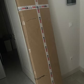 Aras Kargo’nun Özensiz Teslimatı Ve Hasarlı TV Sehpası