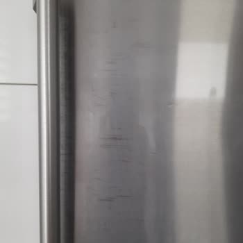 Siemens Buzdolabı Kapak Renk Dalgalanmaları İçin Ücretsiz Değişim Talebi