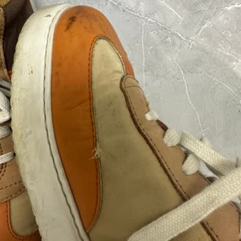 Camper Ayakkabısında Dikiş Problemi Ve Amazon’da İletişim Sorunu
