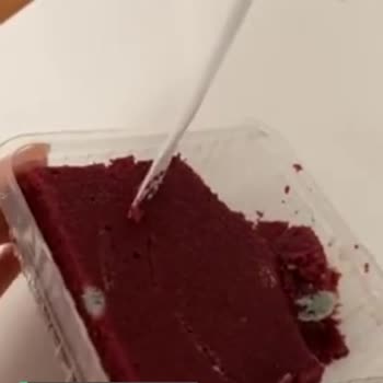 Osmanoğlu Küflü Kadife Tatlısı