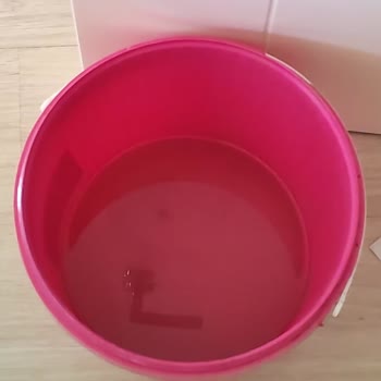 Samsung Buzdolabında Su Sızıntısı Ve Şalter Atması Sonrası Acil Servis Ve Hasar Tazmini Talebi