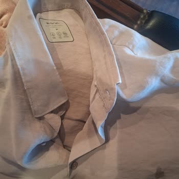 Avva Gömlek Ve Pantolonlarda Tekrarlayan Dikiş Patlaması