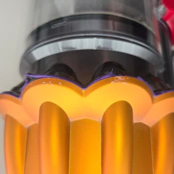 Dyson V12 Boru Parçasının Kırılması Ve Üretim Kalitesi Sorunu