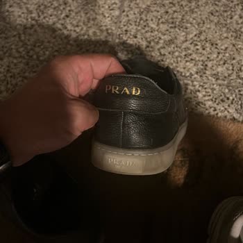 Ayıplı Prada Ayakkabısında Topuk Baskısı Sorunu, Nookbrands’tan Çözüm Bekleniyor