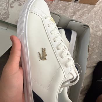 Defolu Lacoste Ayakkabı İçin Hediye Çeki Talebi