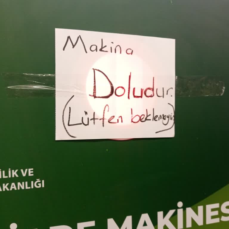Mağaza Personelinin Müşteriye Yanıltıcı Ve Kaba Tutumu