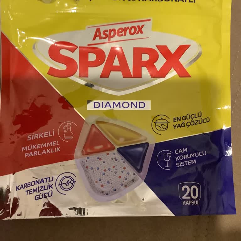 Asperox Sparx Diamond Bulaşık Tabletinde Yoğun Kimyasal Koku Ve Camlarda İz Bırakması
