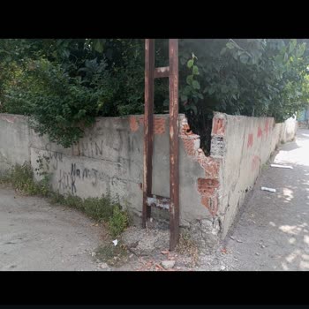 Kartal Belediyesi Çöp Kamyonu Duvarı Yıktı, Cevap Bekliyor