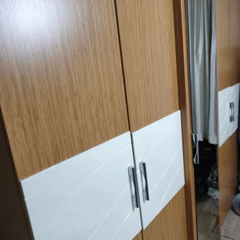 Bellona Menteşeleri Temin Edilemediği İçin Dolabımı Atmak Zorunda Bıraktı