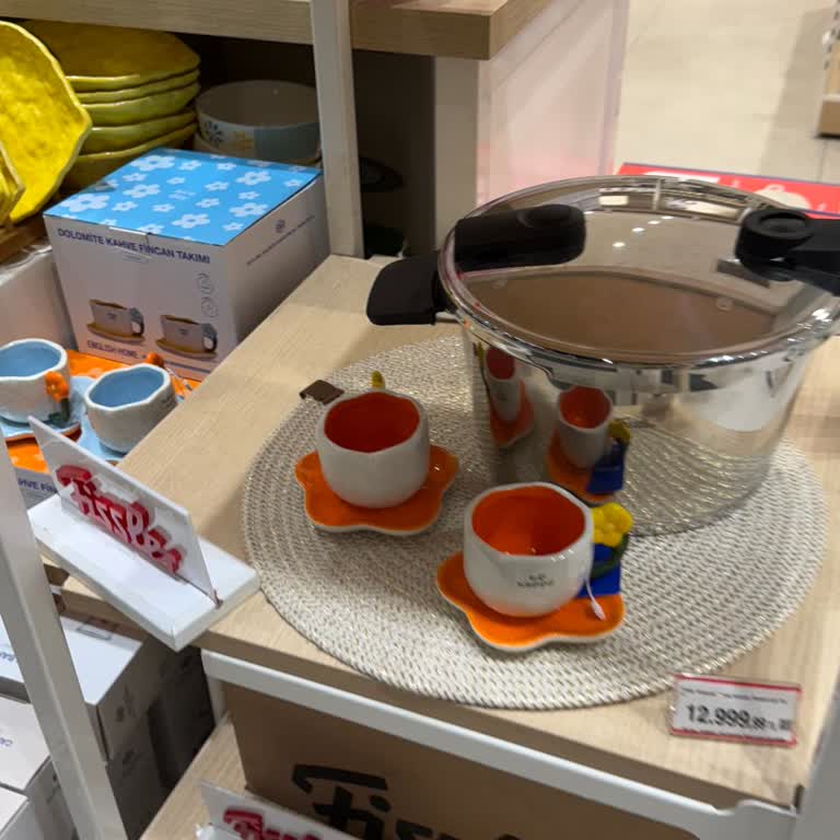English Home Mağazasında Saygısız Personel Ve Paketleme Talebinin Reddedilmesi