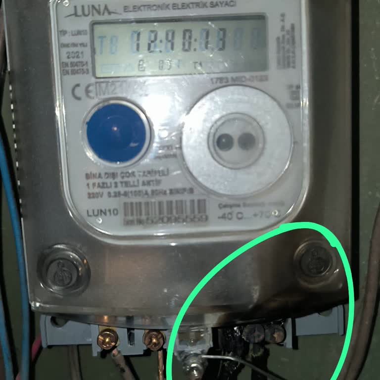 Elektrik Paneli Yangın Riski İçin Acil Müdahale Gecikti