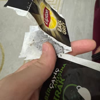 Lipton Earl Grey Çay Poşetinde Küflenme Ve Böceklenme Şikayeti