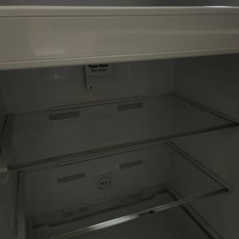 Soğutmayan Vestel Buzdolabında Gaz Kaçağı Ve Ücretsiz Değişim Talebi