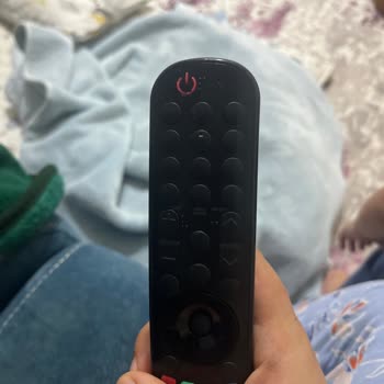 Orijinal Kumanda Kalitesiz, Yazıları Silindi, Ücretsiz Kargo Değişimi İstiyorum