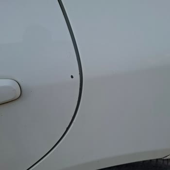 Toyota Corolla 2012 Modelinde Boya Soyulması Ücretsiz Onarım Talebi