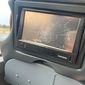 İstanbul Seyahat'in Otobüs Değişikliği Bilgilendirme Eksikliği Ve Konfor Sorunları