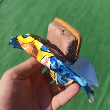 Algida Nogger Dondurmasında Eksik Bisküvi Ve Yarım Paket Sorunu