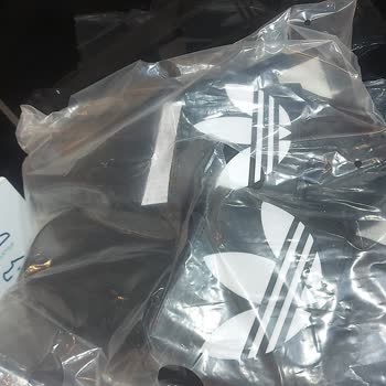 Kaygan Adidas Terliği Değişim Reddi Ve İade Talebi