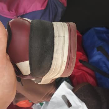 Kısa Sürede Yırtılan Ayakkabının Kullanıcı Hatası Olarak Reddi Kabul Edilemez