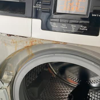 Arçelik Çamaşır Makinesinde Paslanma Sorunu Ve Servis Reddine Karşı Değişim Talebi