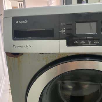 Arçelik Çamaşır Makinesinde Paslanma Sorunu Ve Servis Reddine Karşı Değişim Talebi