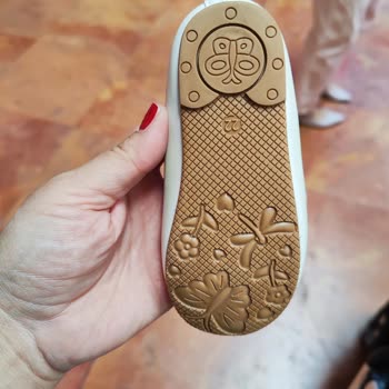 Fiş Olmadan Bebek Ayakkabısı Değişimi Reddedildi