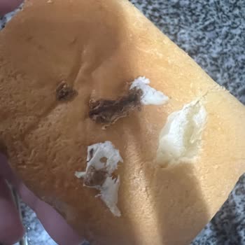 UNO Süper Sandviçte Yabancı Madde Çıktı: Sağlık Ve Hijyen Endişesi
