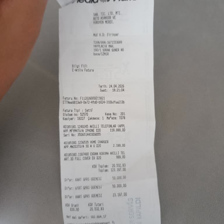İPhone 17 Pro Max Donma Ve Ses Bozukluğu Şikayeti; Media Markt’tan Değişim Talebi
