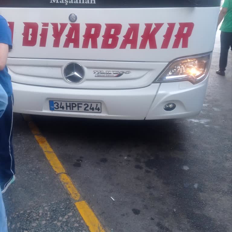 Araç Arızası Nedeniyle 10 Saat Bekletilen Yolcuların İade Ve Tazminat Talebi