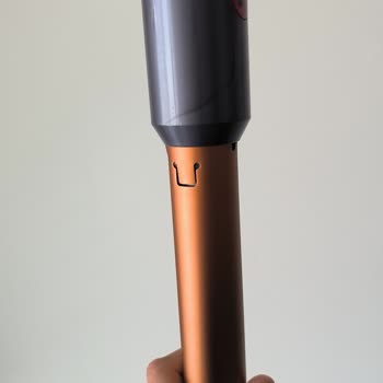 Dyson V15 Detect Borusu 5 Ayda Arızalandı, Müşteri Hizmetleri Kullanıcı Hatası Diyerek Geçiştirdi