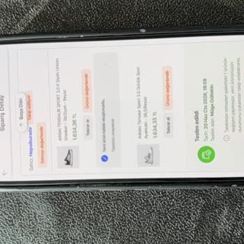 Hepsiburada’da Üç Kez Aynı Ayakkabı Boyutu Gönderildi
